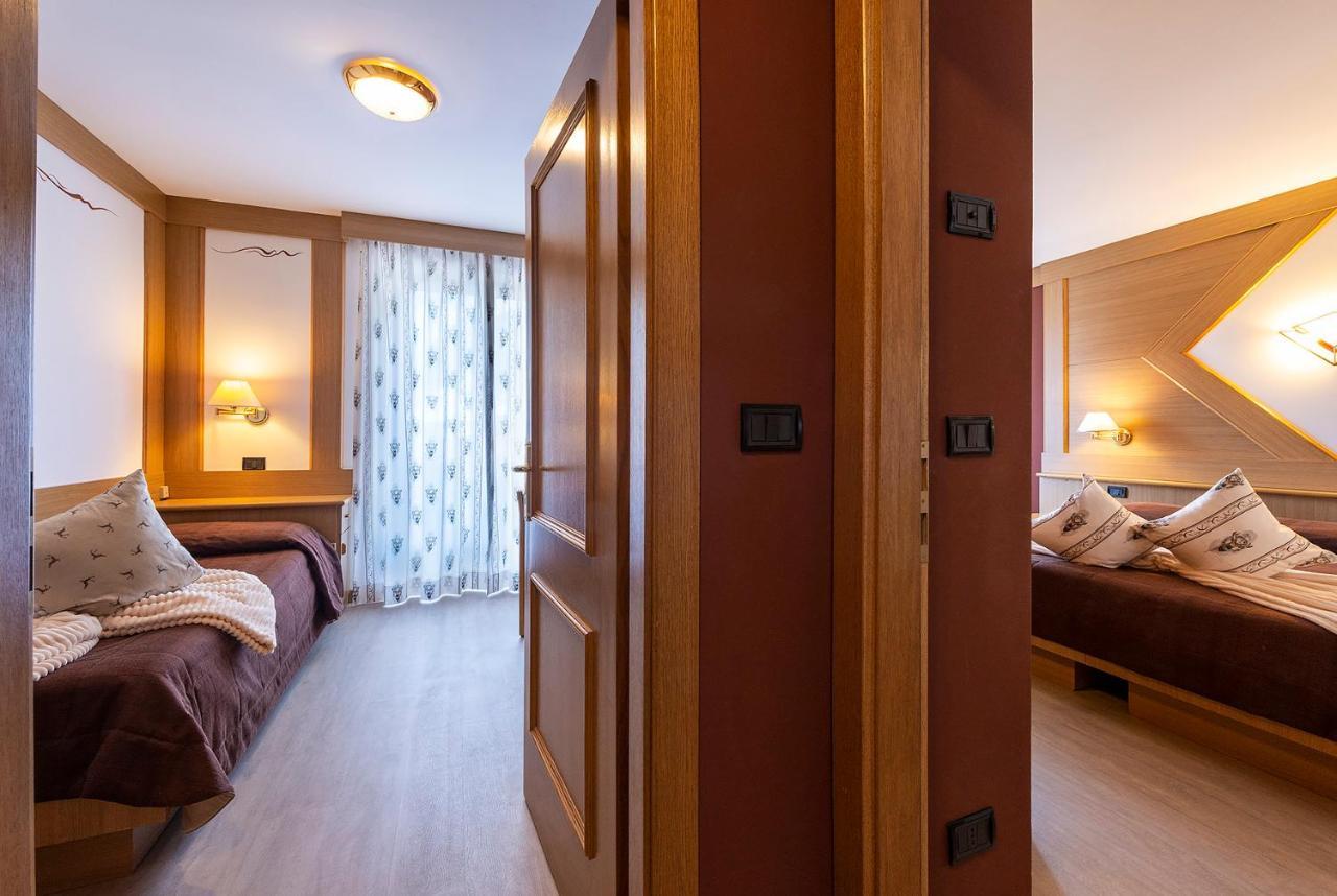 Hotel La Serenella Moena Kültér fotó