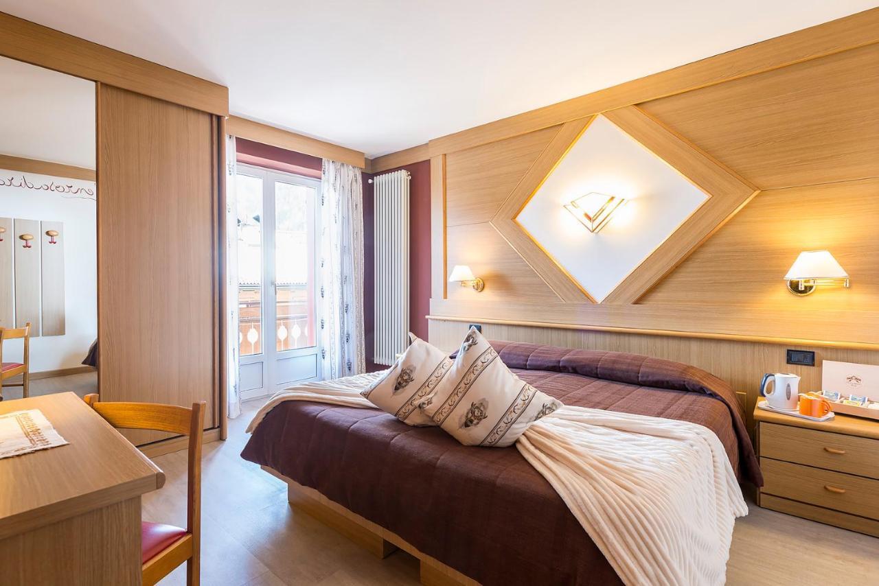 Hotel La Serenella Moena Kültér fotó