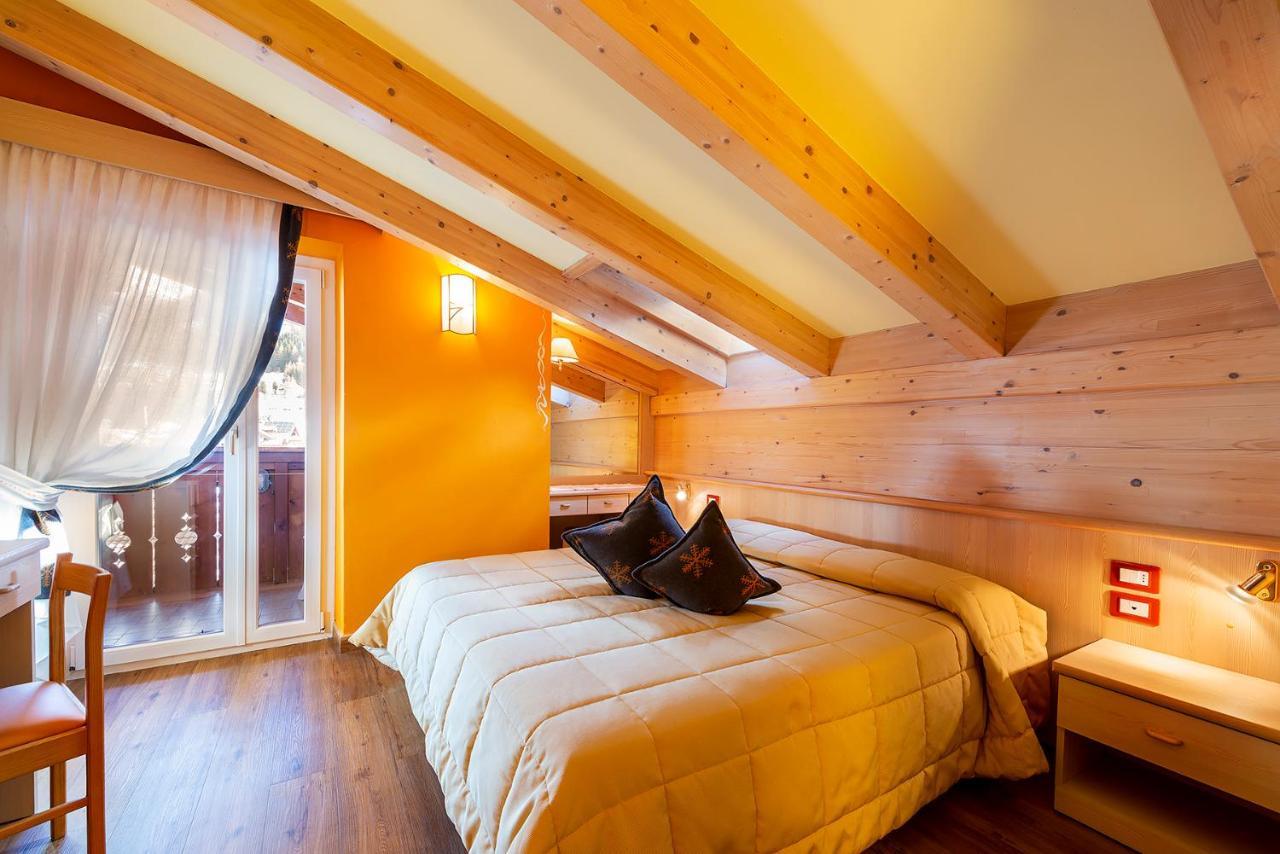Hotel La Serenella Moena Kültér fotó