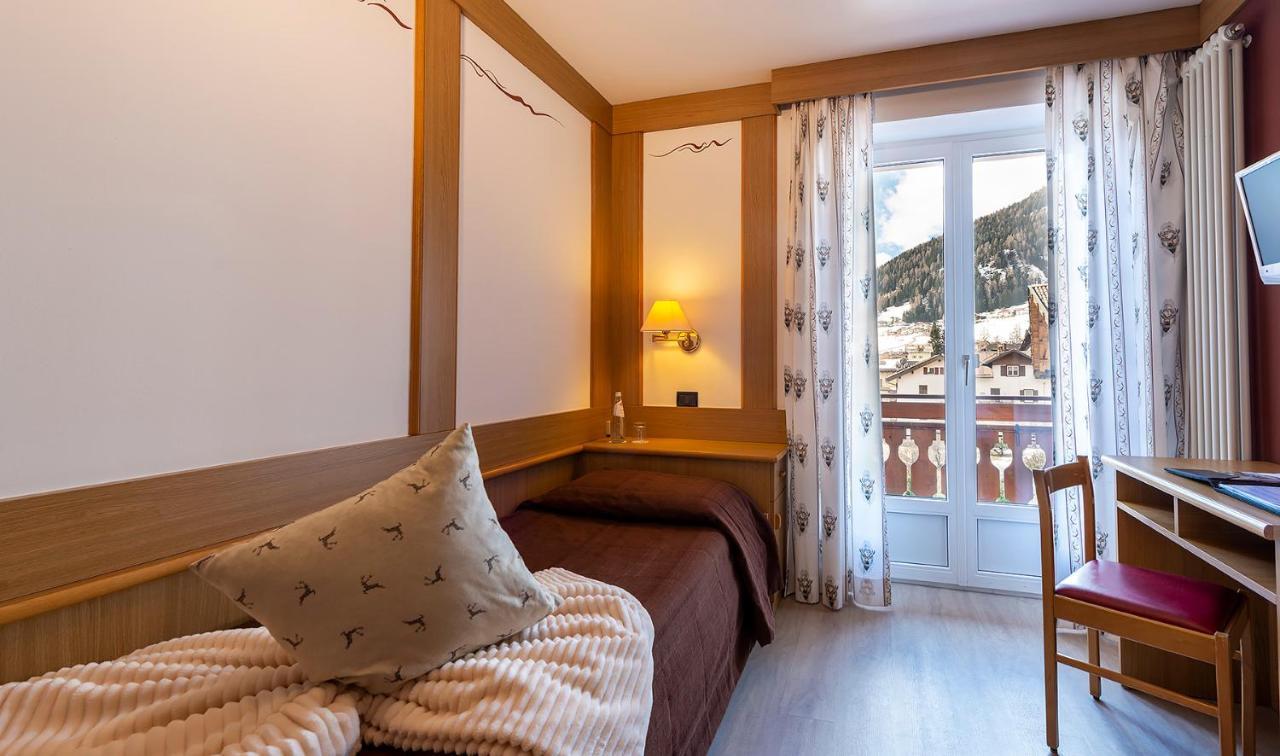 Hotel La Serenella Moena Kültér fotó