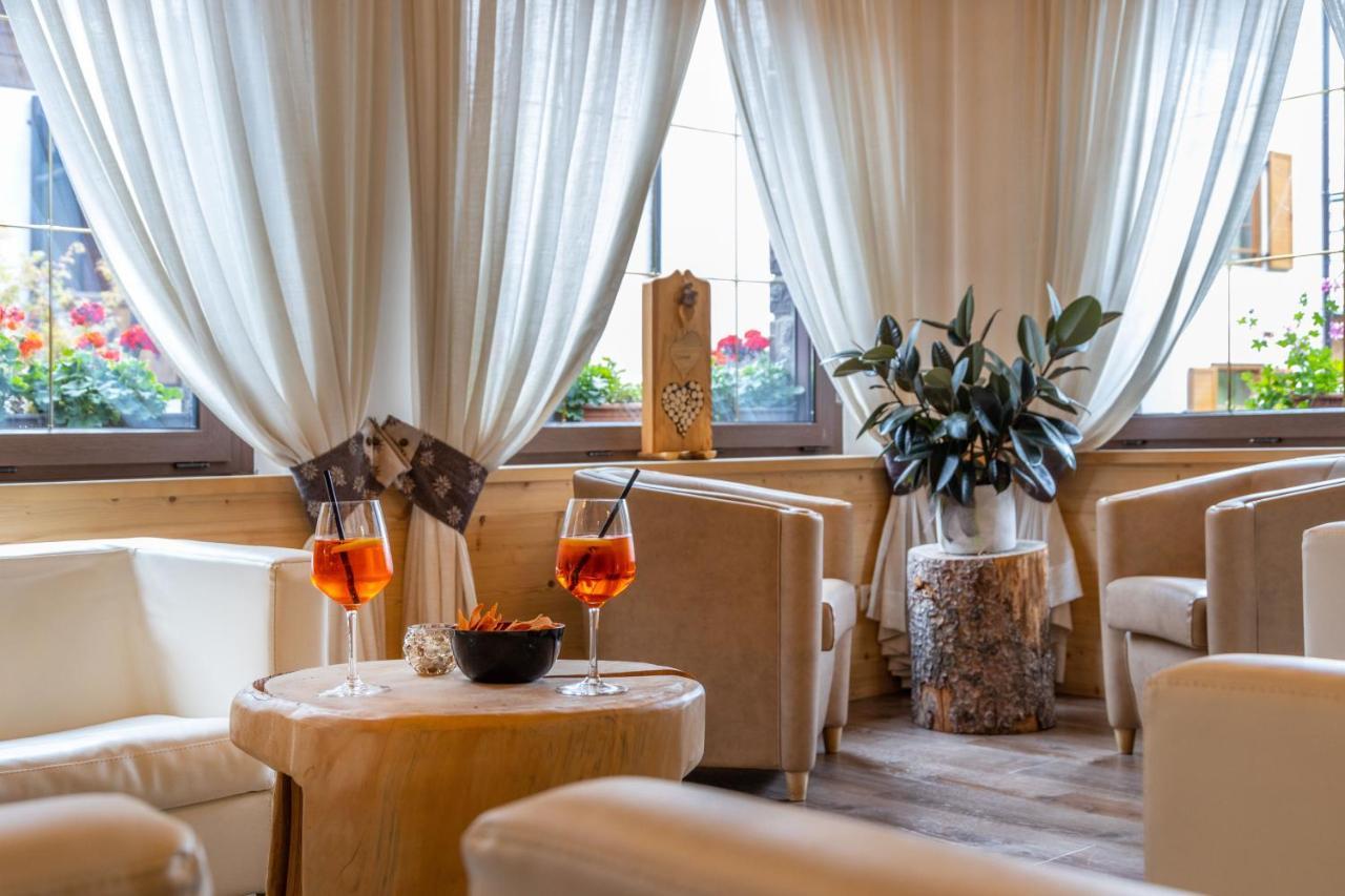 Hotel La Serenella Moena Kültér fotó