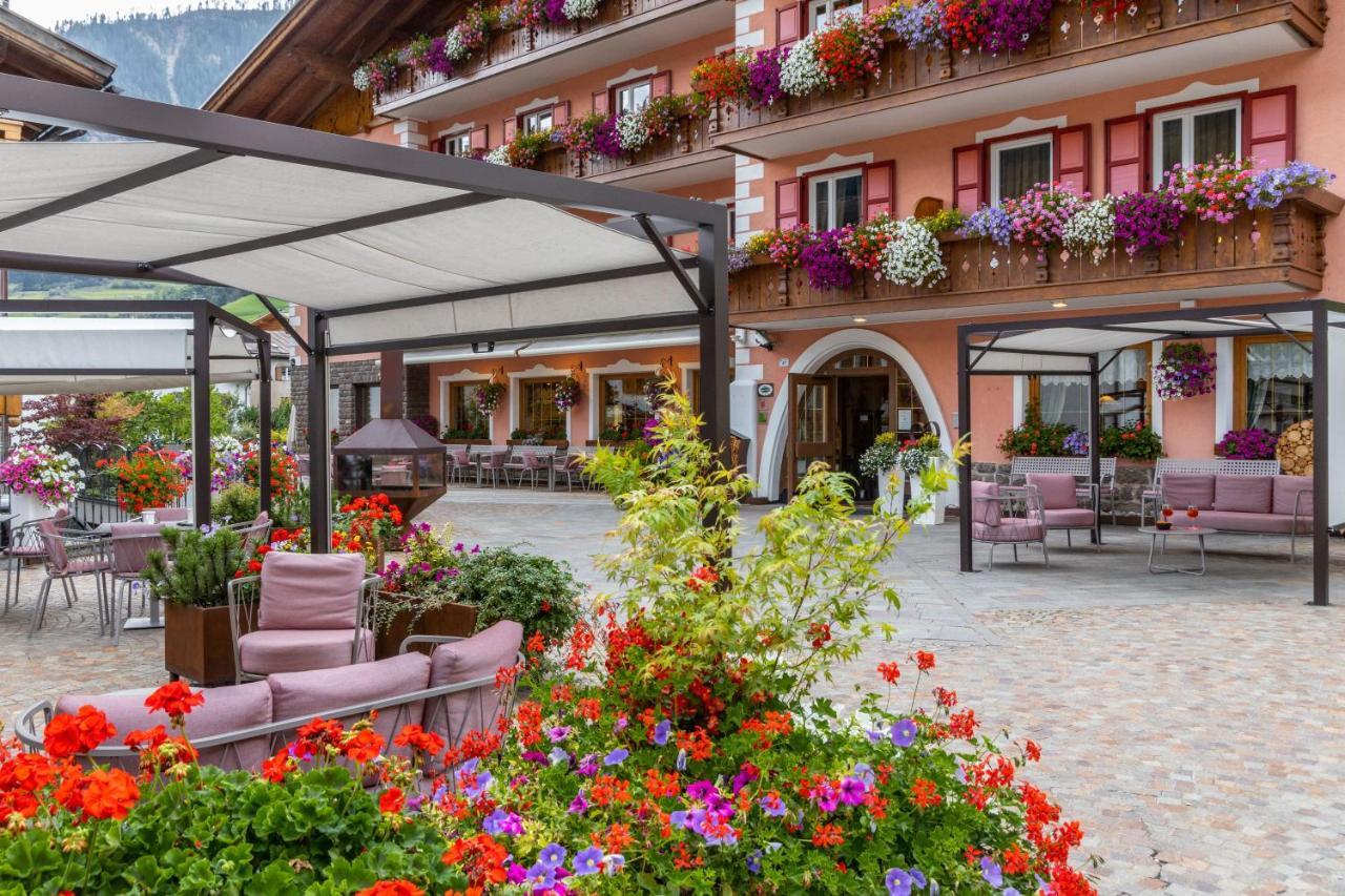 Hotel La Serenella Moena Kültér fotó