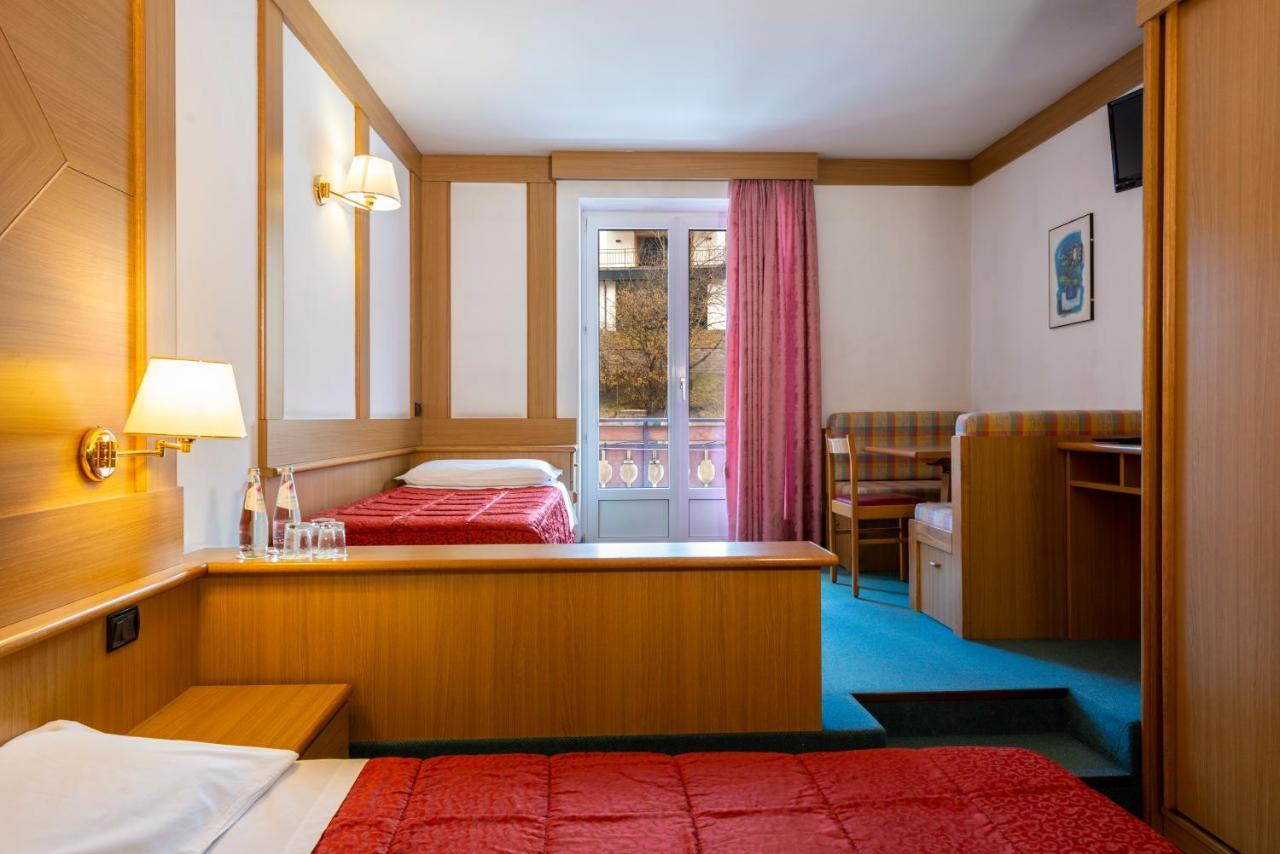 Hotel La Serenella Moena Kültér fotó
