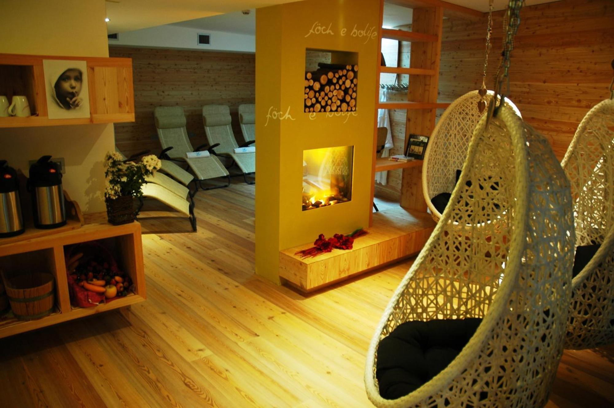 Hotel La Serenella Moena Kültér fotó