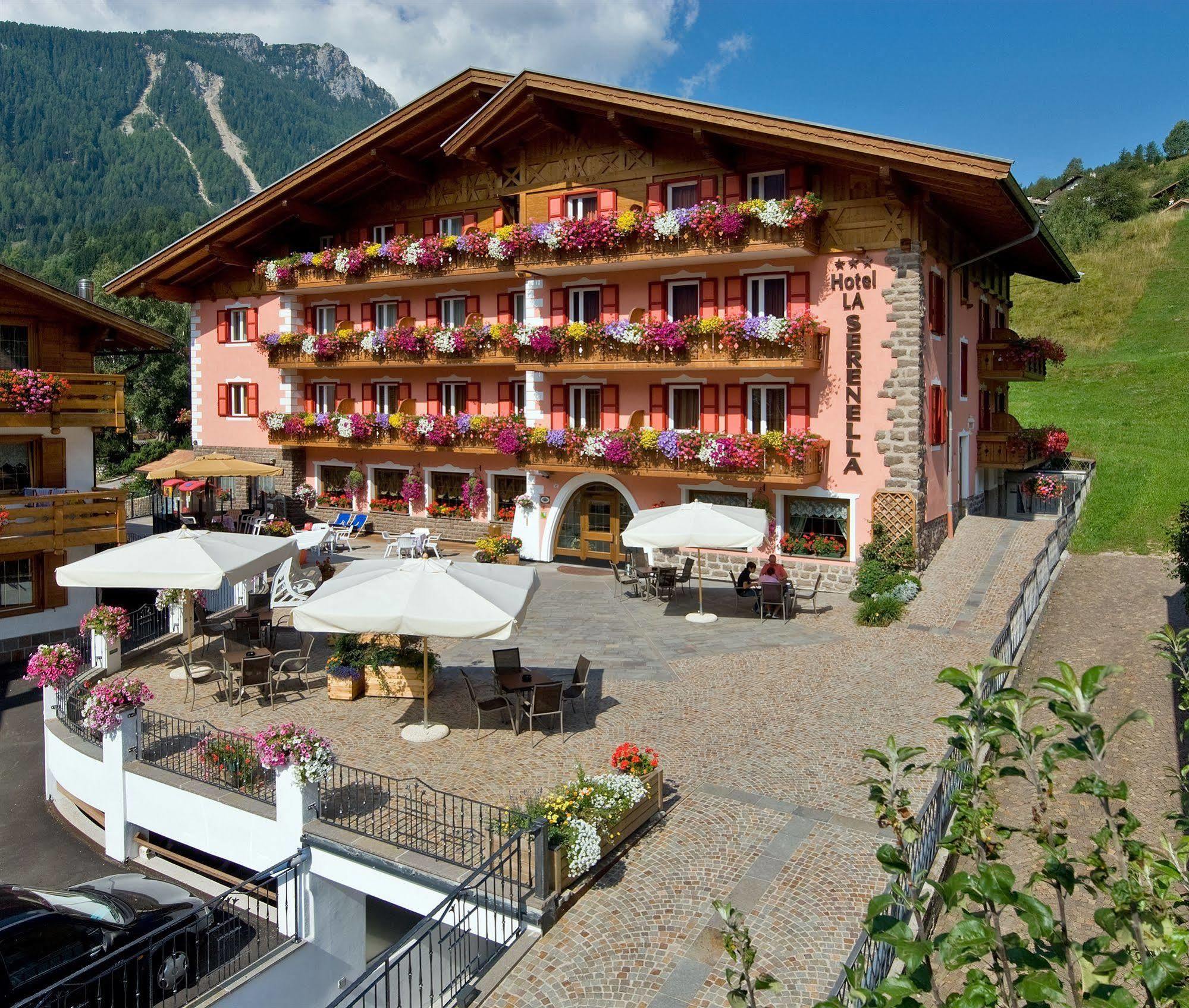 Hotel La Serenella Moena Kültér fotó